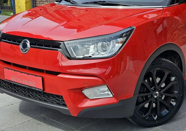 SsangYong Tivoli cena 42900 przebieg: 179000, rok produkcji 2017 z Wielichowo małe 436